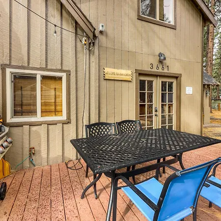Black Bear Hideaway